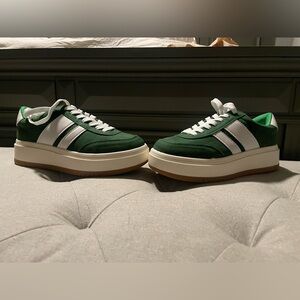 Green and White Women’s Sneakers